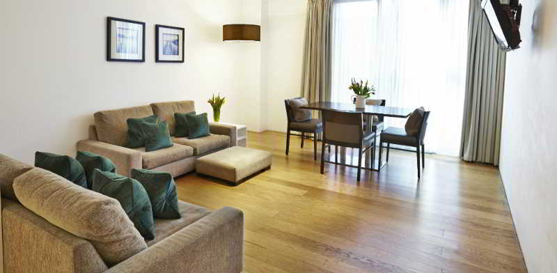 Go Native Lon Bridge Hotel London Bagian luar foto