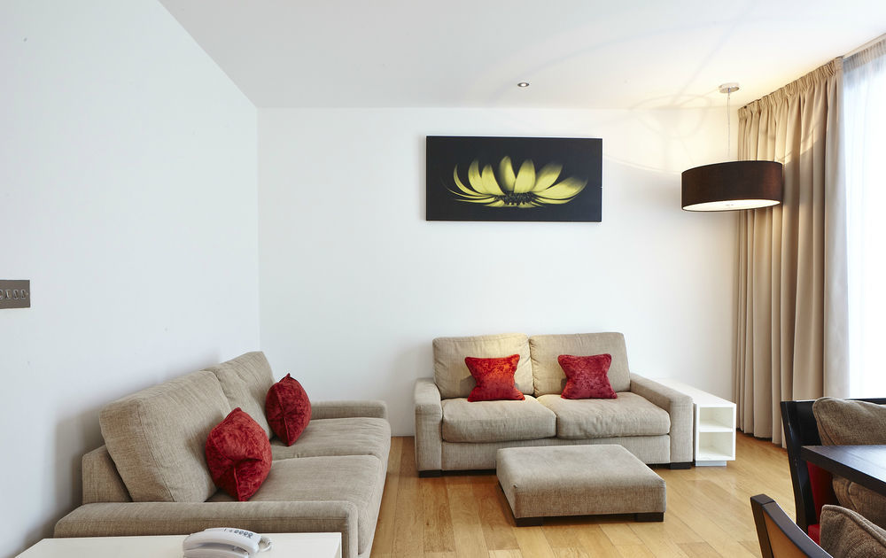 Go Native Lon Bridge Hotel London Bagian luar foto